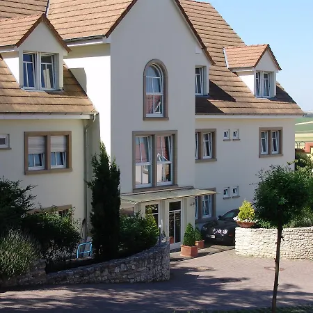 Hotel Schloss 3*