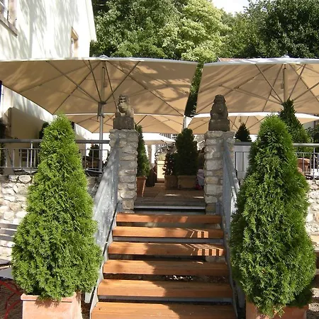 Hotel Schloss 3*
